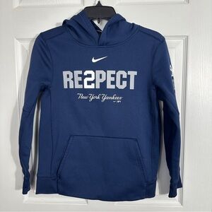 Nike RE2PECT navy blue hoodie, Derek Jeter, Yankees M (10/12) youth, navy